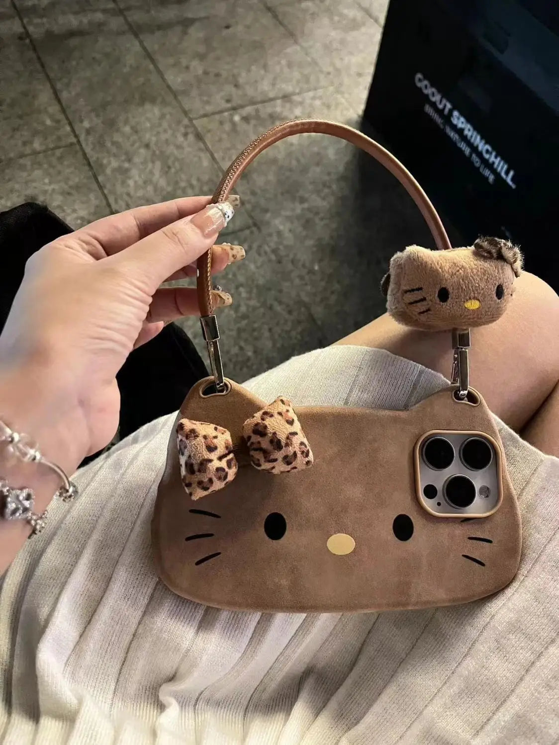 Hello Kitty Leopard Bow Phone Case