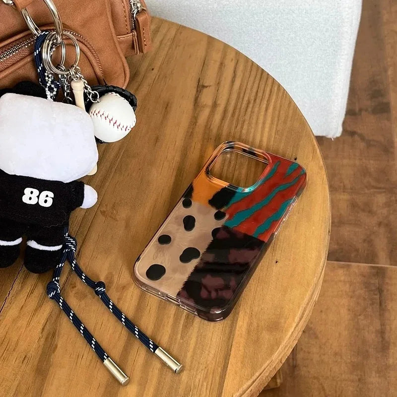 New Retro Fourcolor Leopard Pattern Stitching Phone Case