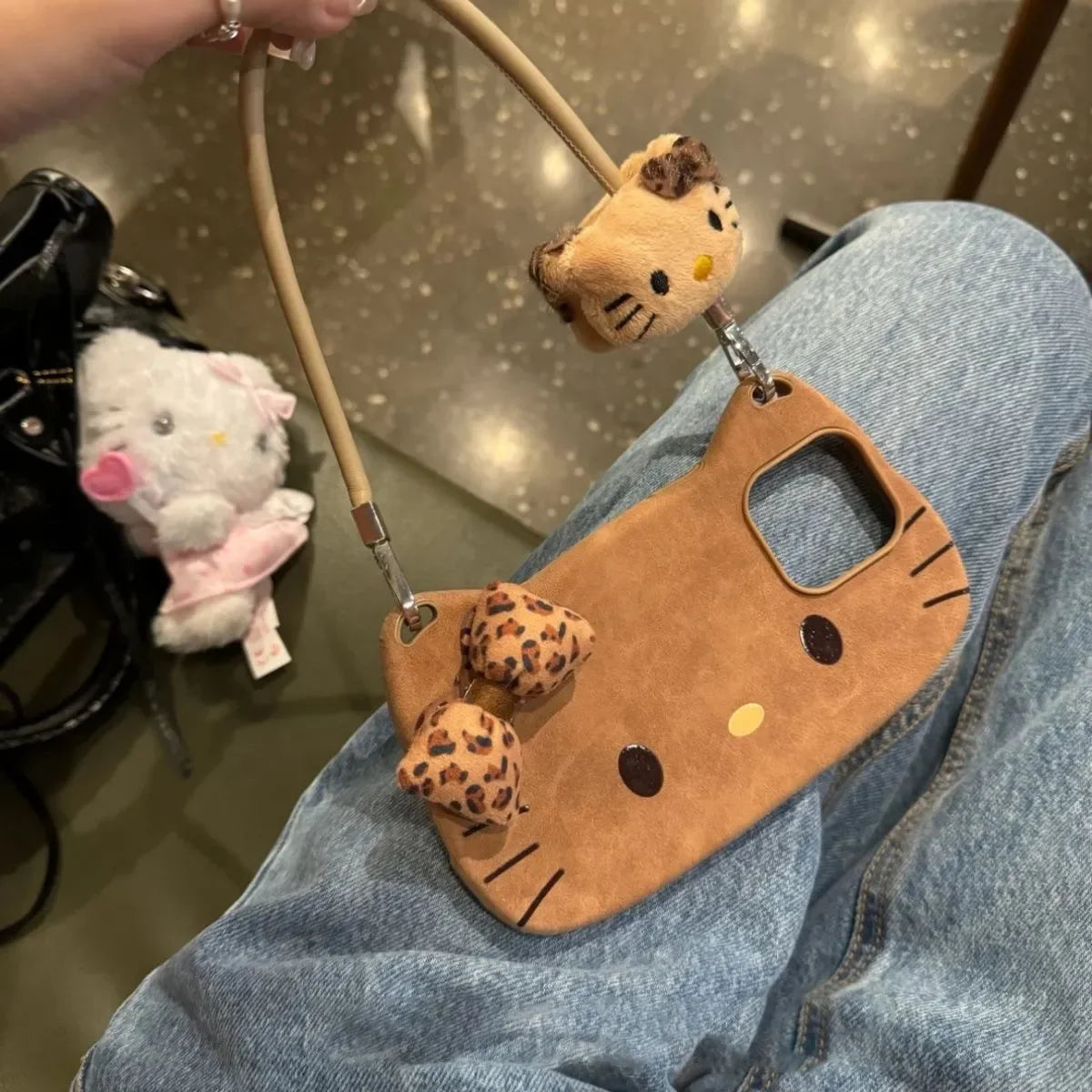 Brown Leopard Print Hello Kitty Big Face Phone Case