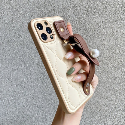 Fashion Leather Pearl Wrist Strap Stand Phone Case