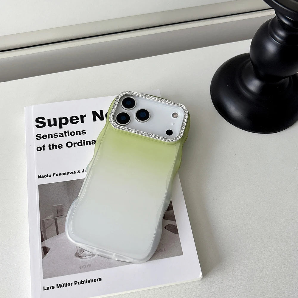 Simple Gradient Color Wave Edge Clear Phone Case