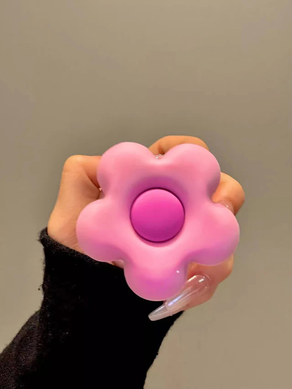 3D Flower Cute Heart Magnetic Grip Tok Phone Case