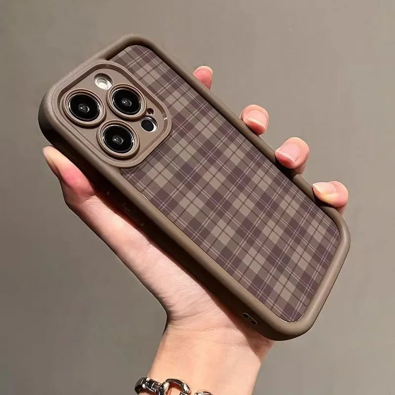 Retro Checkered Print Anti-fall Phone Case