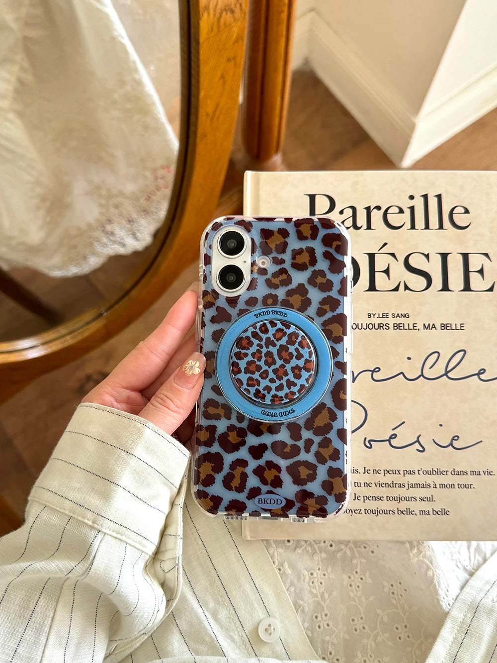 3D Luxury Leopard Magsafe Grip Tok Phone Case