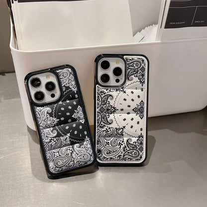 Retro Half Edge Paisley Pattern The Puffer Phone Case