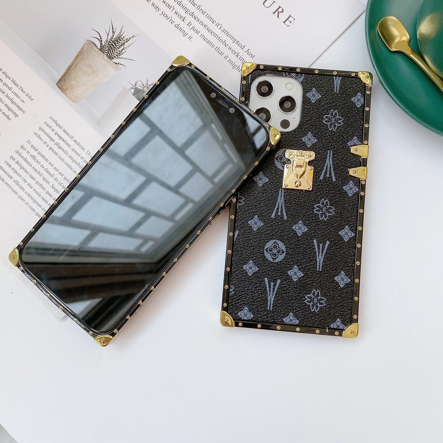 Luxury Retro Leather Ring Holder Phone Case for iPhone
