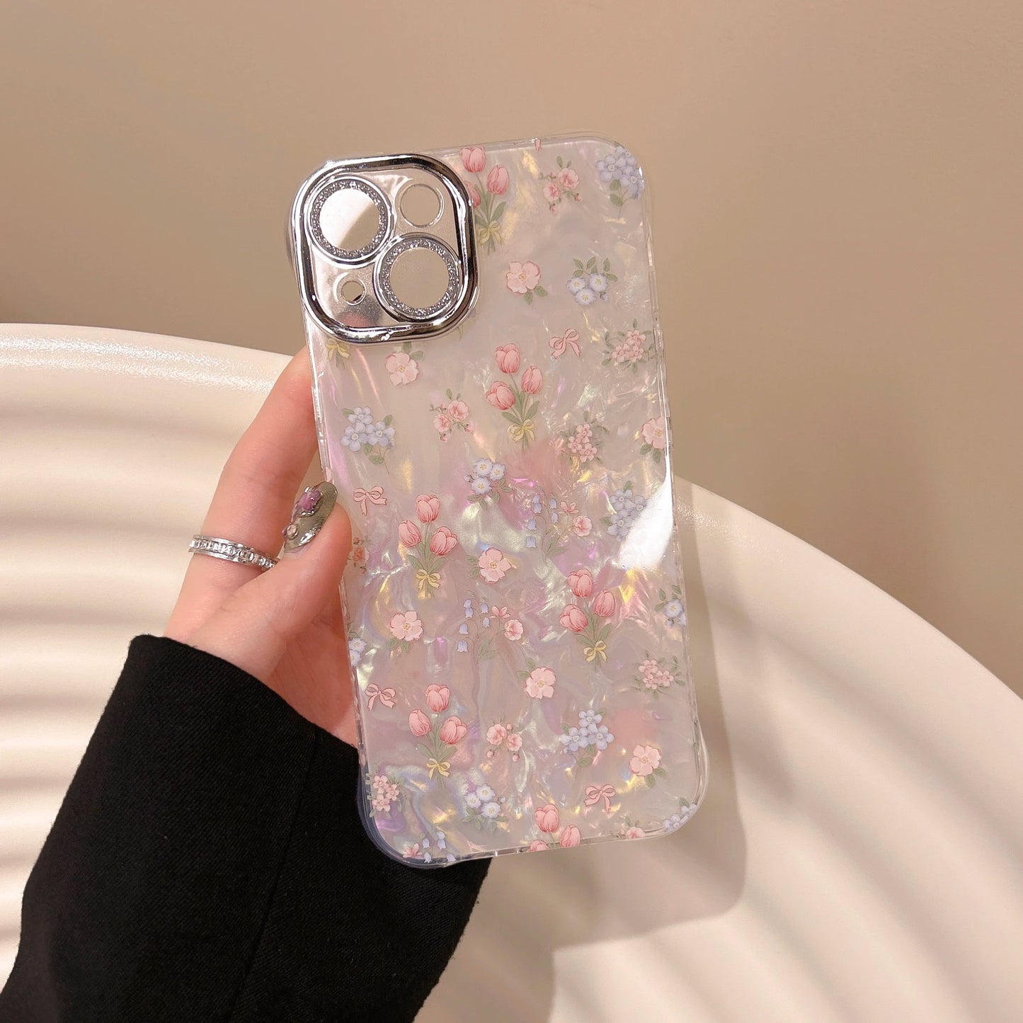 Stylish Illusory Color Shell Pattern Full Screen Tulip Flowers Rhinestone Lens Phone Case